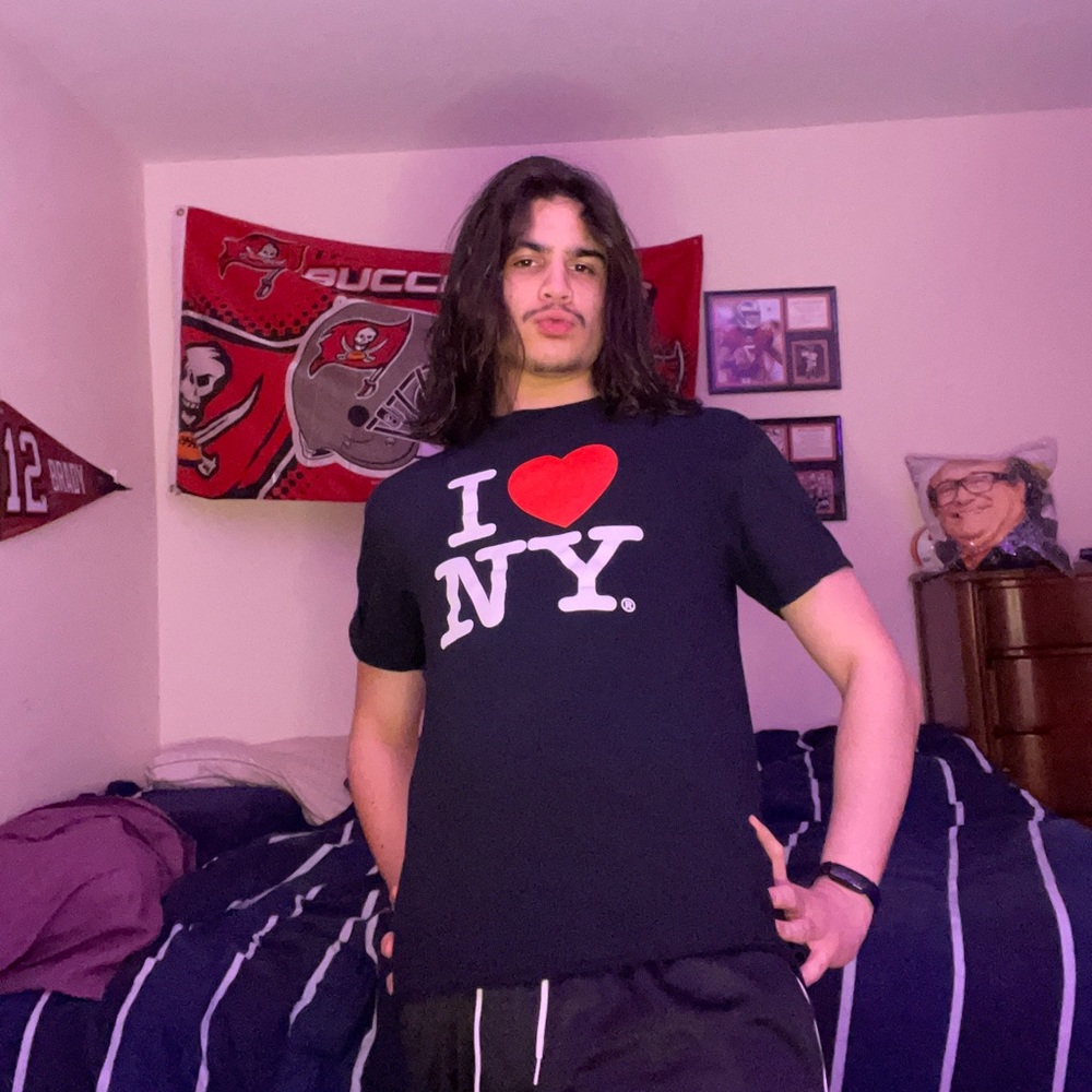 Iconic I ❤️ New York t shirt - Picture 2 of 5